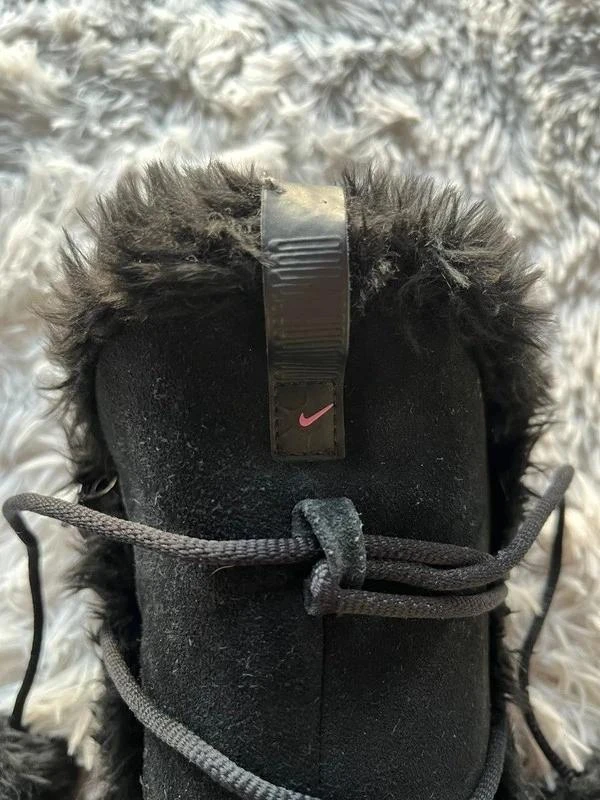 Botas de ante vintage Nike 2005 para mujer, negras con detalles en rosa, con pompones y cremallera lateral, talla 41EU – photo 6
